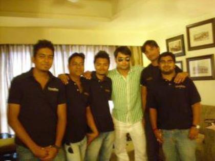 SUKIRTI & VIVIAN new (41)