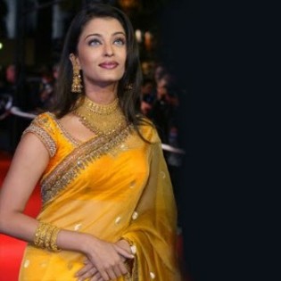 Aishwarya_Rai_in_Saree_03 - alege 2