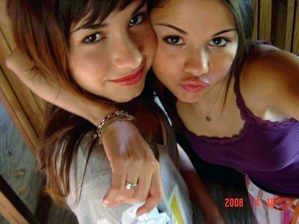 76731_134132406642725_100001378983248_169070_6606008_n - vacanta in america alaturi de Demi lovato
