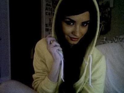 154316_171752339522089_100000619727704_416267_8000537_n - vacanta in america alaturi de Demi lovato