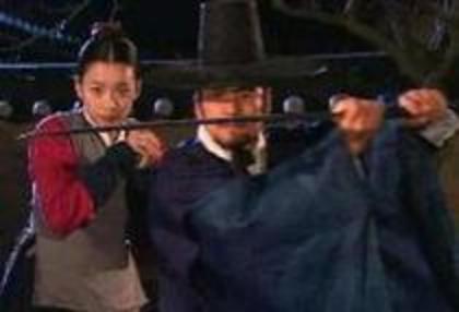 18794742_QGGFNJVJT - Dong-Yi