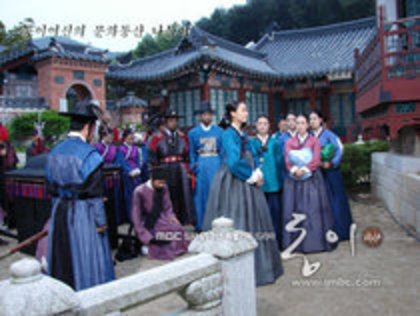 20735417_YYNNSXDQR - Dong-Yi