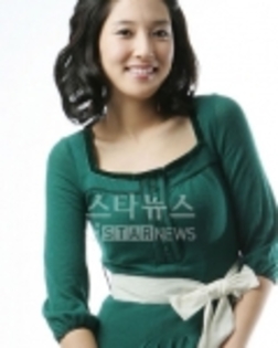 thumbs_Beautiful South Korean actress Wang Bit Na picture (95)