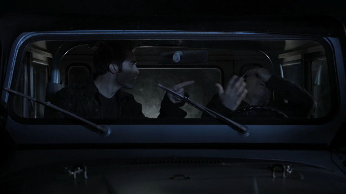 teen-wolf-1x09-Wolf-s-Bane-tyler-hoechlin-24163621-1280-720
