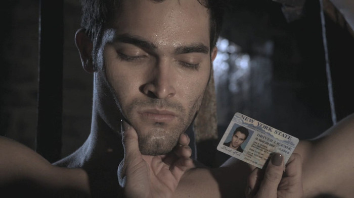 teen-wolf-1x11-Formality-tyler-hoechlin-24484189-1280-720