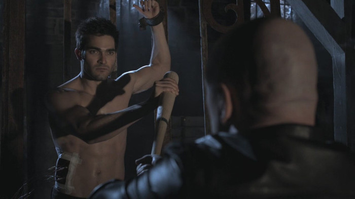teen-wolf-1x12-Code-Breaker-tyler-hoechlin-24645703-1280-720