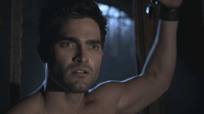 teen-wolf-1x12-Code-Breaker-tyler-hoechlin-24645802-1280-720