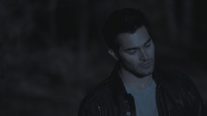 teen-wolf-1x12-Code-Breaker-tyler-hoechlin-24645968-1280-720