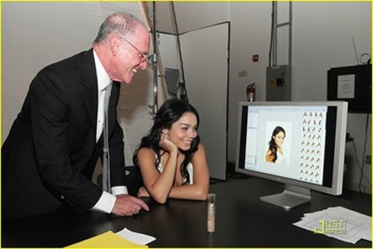 5  vanessa hudgens per neutrogena_thumb - vacanta in america de Vanessa Hudgens