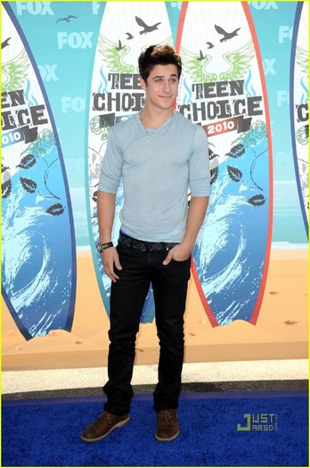 david-henrie-teen-choice-awards-2010-04