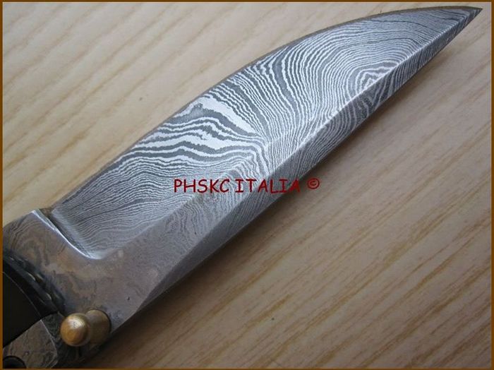 23.5 - Bricege cu LAMA DE DAMASC