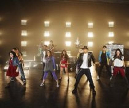 22172222_BJVYNOCGY - poze camp rock 2