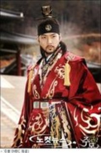 38152001_OREOLGZCK - Legendele palatului printul Jumong