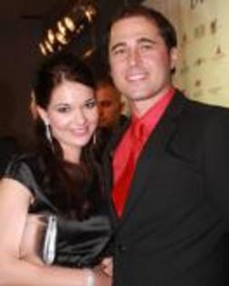 deea_si_dinu_maxer_vor_fi_parinti