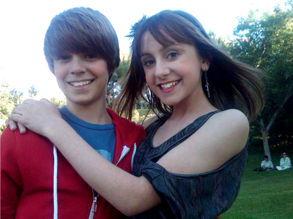 9ab07faa44_68937708_o2 - allisyn ashley arm