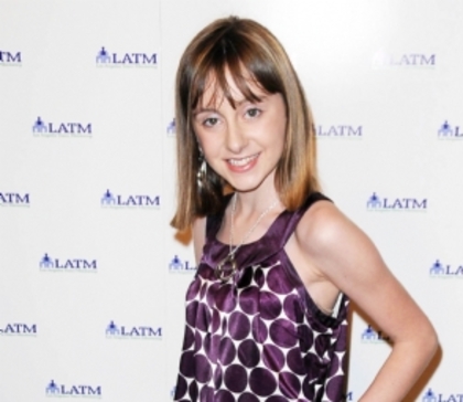 5674589 - allisyn ashley arm