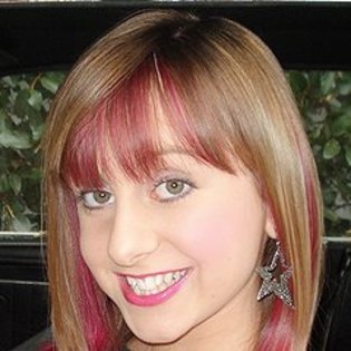 13661200_tml - allisyn ashley arm