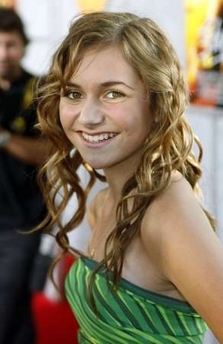 1059_alyson-stoner-at-step-up-premiere