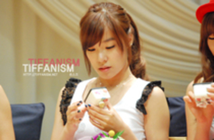 23602893_NGBIEOLQX - SNSD-Tiffany
