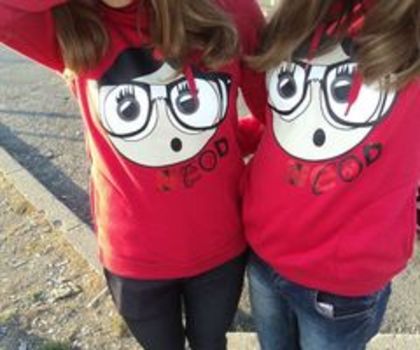 313641_112383968871504_100002997045175_80291_633814965_n_thumb