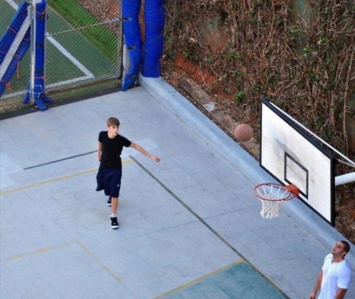  - 2011 Playing Basketball in Argentina October 14th