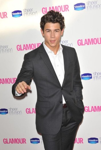 nick-jonas-glamour-woman-1 - nick jonas