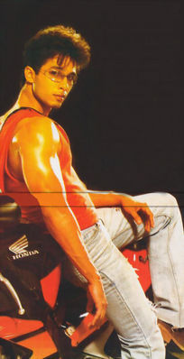 sasha (47) - Shahid Kapoor