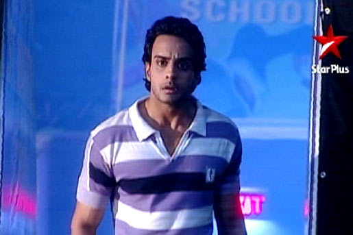 050810124536aai_ep661_8 - Sapna Babul Ka Bidaai 2