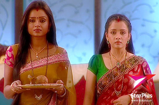240910024427aai_ep698_4 - Sapna Babul Ka Bidaai 2