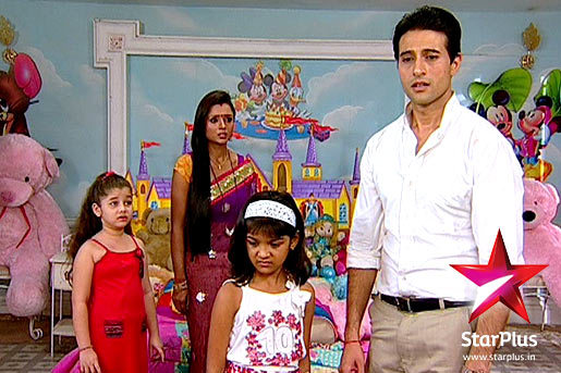201010011842aai_ep718_2 - Sapna Babul Ka Bidaai 2