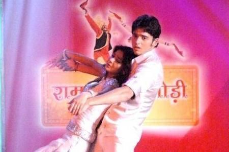 9945948 - Sadhna-Sara Khan