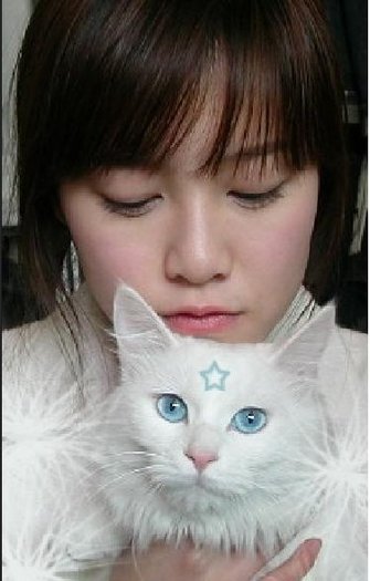 184 - Koo Hye Sun
