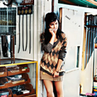 33871263 - Poze soooper cu demi