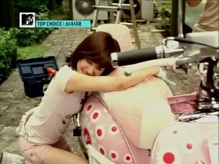 298910_249714538412973_243368335714260_788243_203300588_n - Tiffany