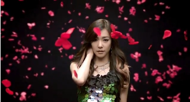 f4er - Tiffany