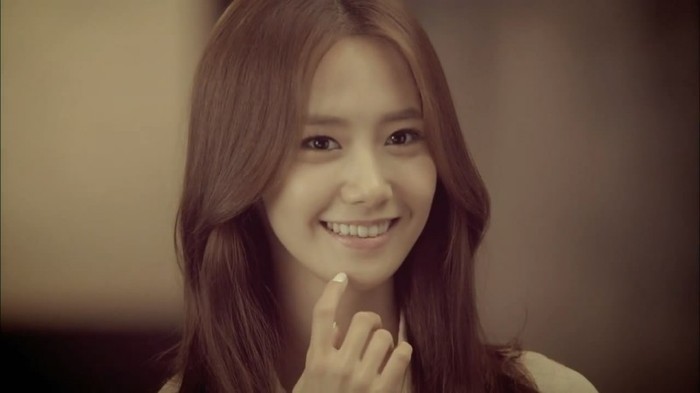 SHINee Replay MV feat. SNSD Yoona snapshots