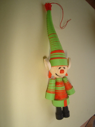 elf verde 3 - tehnica rularii hartiei -  quilling