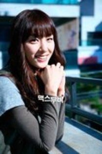 42865977_CFALBULRQ - Seo Ji Hye