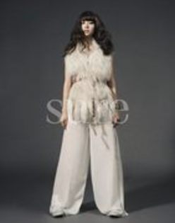 42866039_YZWIZVKHW - Seo Ji Hye