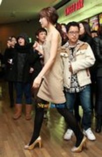 42866398_OGGCSXZDX - Seo Ji Hye