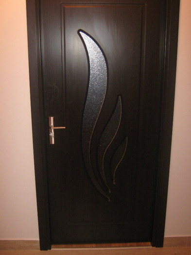 tati dfd 012 - Contact