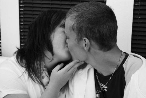 305819_2076430354364_1353132762_31763714_574571840_n_large