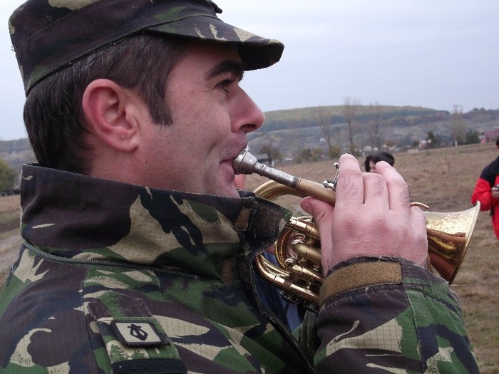 A intrat trompeta la apa - TRAGERI MIXTE IN POLIGON 2011