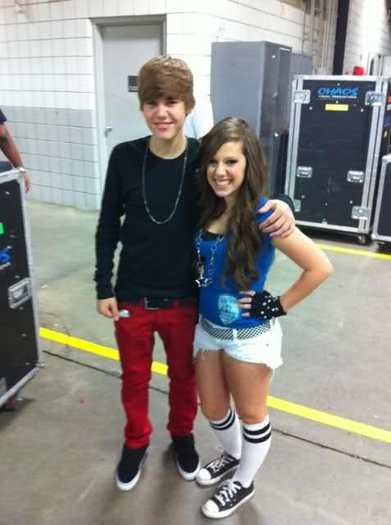 2s8ok6a - Justin-Bieber
