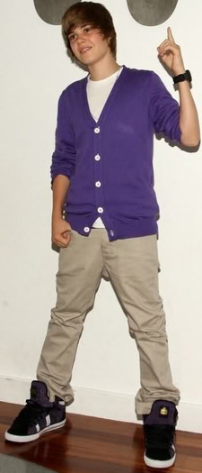 28knfaf - Justin-Bieber