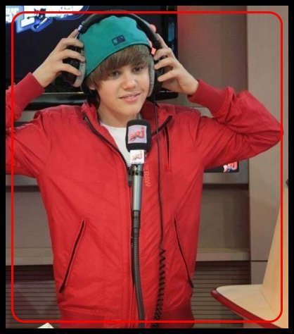 22122945_MFSOXTVVR - justin bieber 1