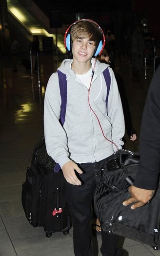 22123060_ZJHIZTRTU - justin bieber 1