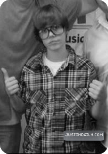 3892872981_5754e2c9b1_o - justin bieber 1