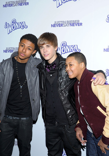 justin bieber & Diggy & Russy Simmons - justin bieber 1