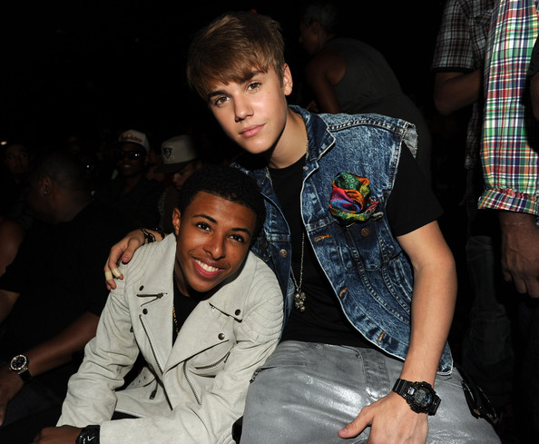 Justin+Bieber+BET+Awards+11+Show+xRsuPmr5bFOl - justin bieber 1